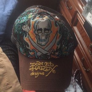 Ed hardy trucker hat